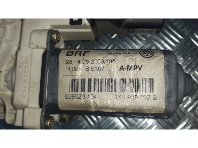Recambio de motor elevalunas trasero izquierdo para volkswagen touran (1t1) highline referencia OEM IAM 1K0959703B  