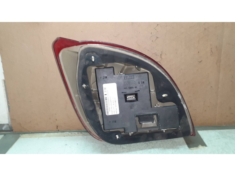 Recambio de piloto trasero derecho para ford fiesta berlina studio referencia OEM IAM 96FG13N004AA  96FG13N004