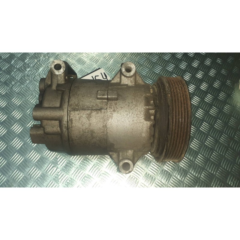 Recambio de compresor aire acondicionado para renault megane ii berlina 5p dynamique referencia OEM IAM 8200600110  DELPHI