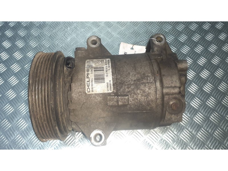 Recambio de compresor aire acondicionado para renault megane ii berlina 5p dynamique referencia OEM IAM 8200600110  DELPHI