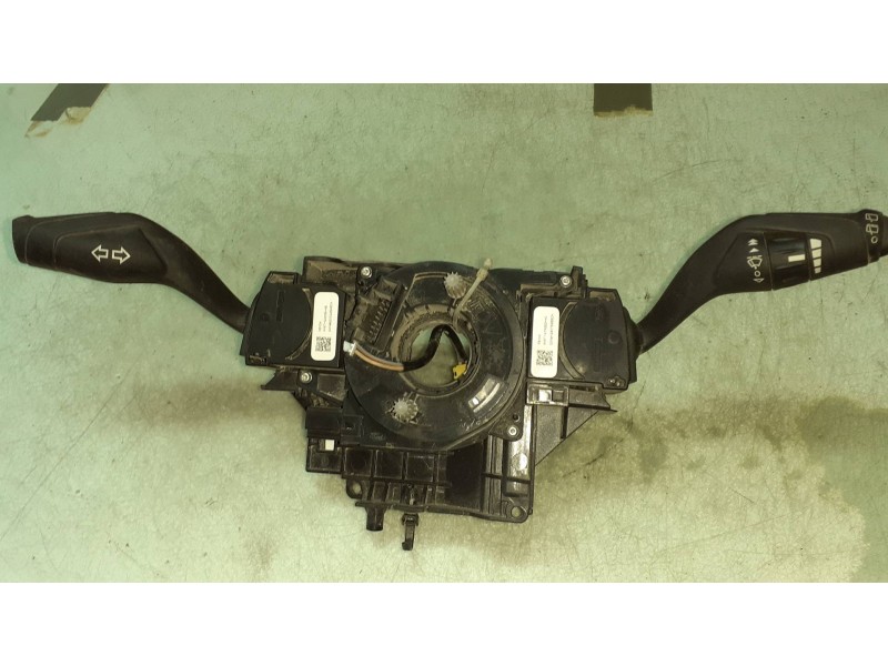 Recambio de mando intermitentes para ford focus lim. (cb8) ambiente referencia OEM IAM BV6T13N064AF ZWAC30088B FBYDA