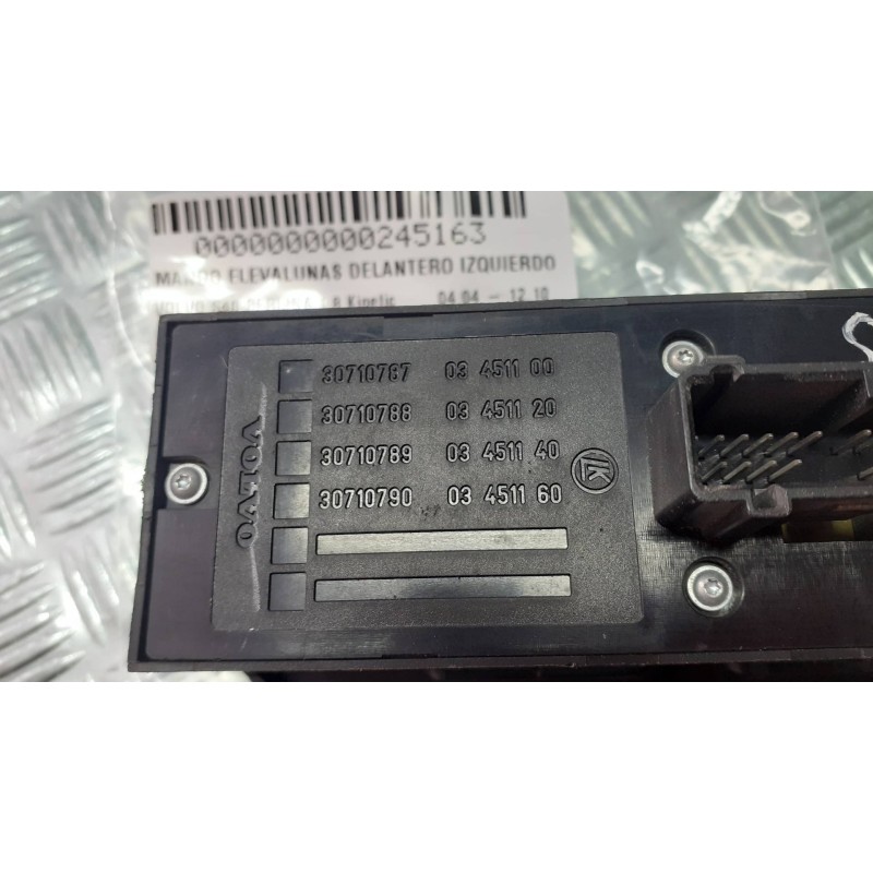 Recambio de mando elevalunas delantero izquierdo para volvo s40 berlina 1.8 kinetic referencia OEM IAM 30710788 30710787 0345112