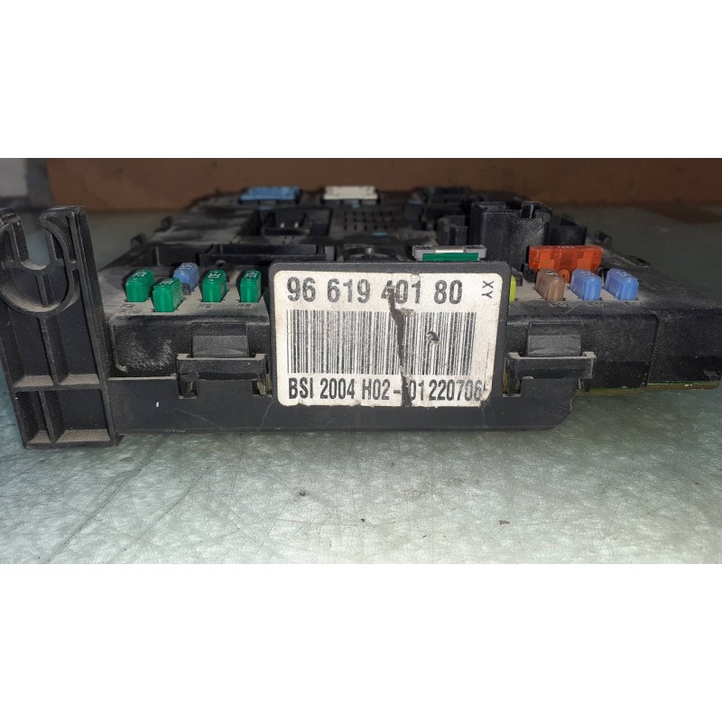 Recambio de caja reles / fusibles para citroen c6 exclusive referencia OEM IAM 96619404180 BSI 2004 H02 JOHNSON CONTROLS