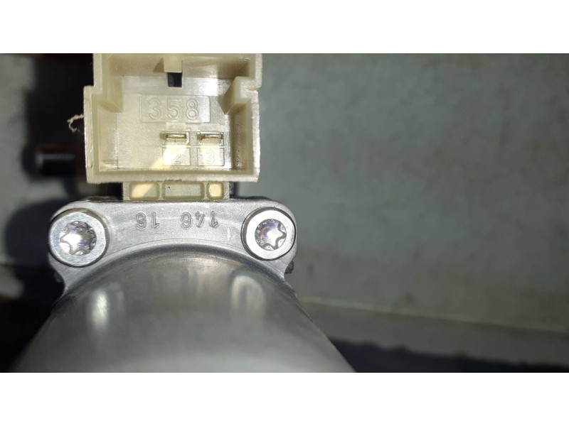 Recambio de motor elevalunas delantero derecho para seat leon (5f1) style referencia OEM IAM 0130822716 S850202100 3130034194