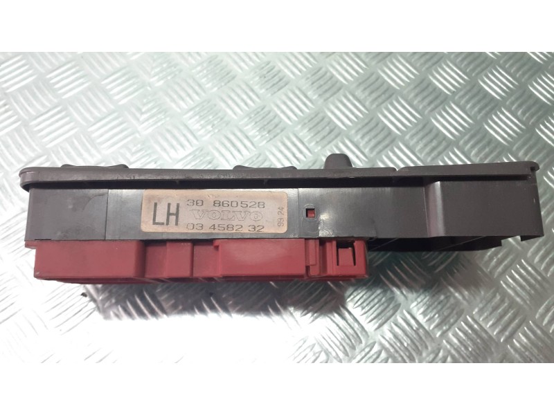 Recambio de mando elevalunas delantero izquierdo para volvo s40 berlina 1.8 evolution referencia OEM IAM 30860528  03458232
