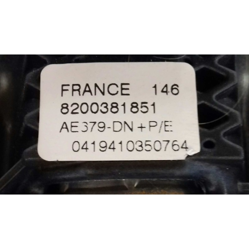 Recambio de airbag delantero izquierdo para renault scenic ii confort authentique referencia OEM IAM 8200381851A  2 CLEMAS