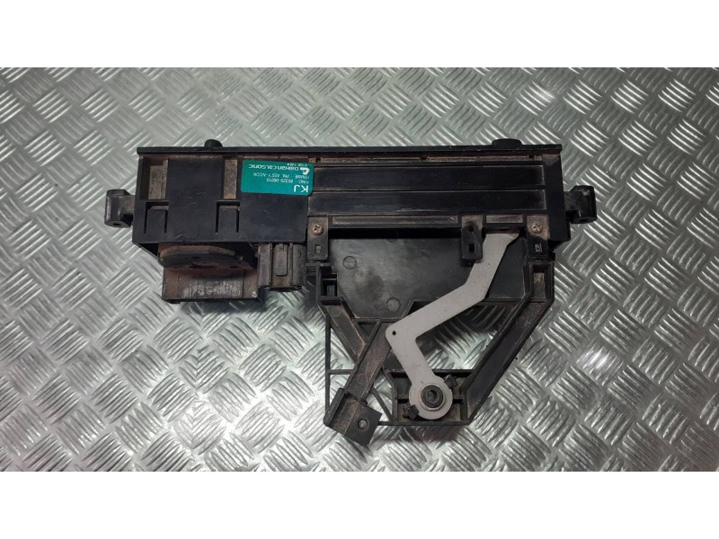 Recambio de mando climatizador para ssangyong korando 2.9 tdi referencia OEM IAM 8532006010  DAIHAN CALSONIC