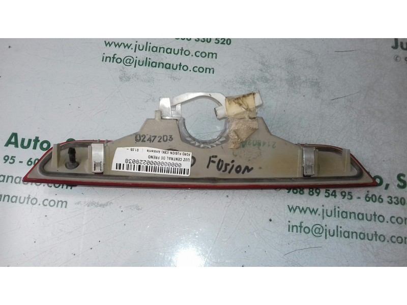 Recambio de luz central de freno para ford fusion (cbk) ambiente referencia OEM IAM 2N1113A602  2 PINES
