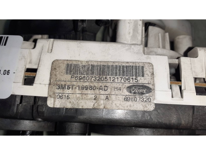 Recambio de mando climatizador para ford focus berlina (cap) ambiente (d) referencia OEM IAM 3M5T19980AD 69607320 