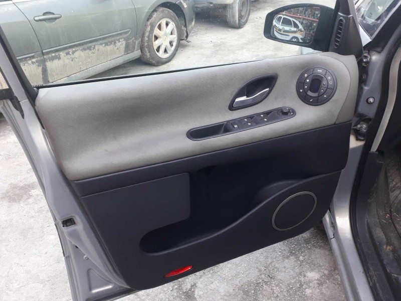 renault espace iv (jk0) del año 2004