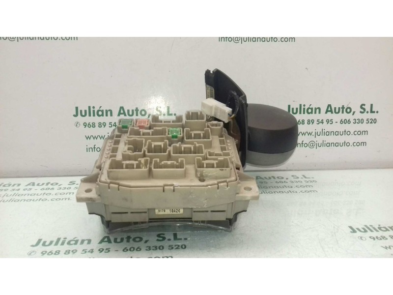 Recambio de cuadro instrumentos para peugeot 107 urban referencia OEM IAM 917010A26 838000H033A 564030U