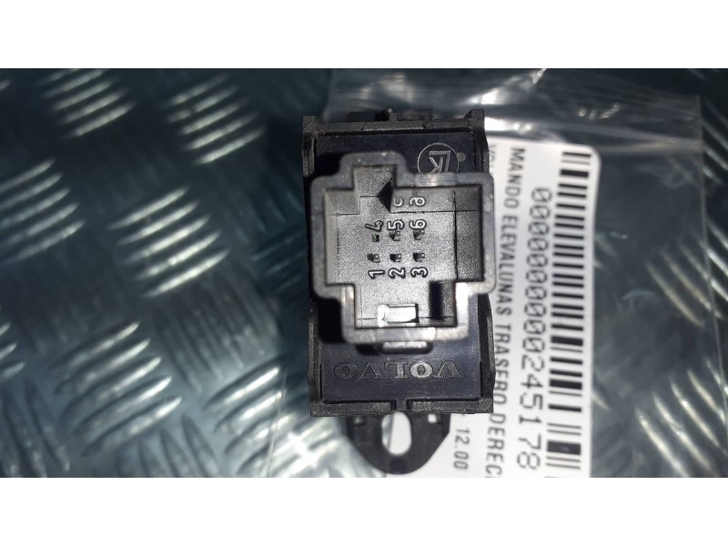 Recambio de mando elevalunas trasero derecho para volvo s40 berlina 1.8i referencia OEM IAM   CONECTOR 5 PINES