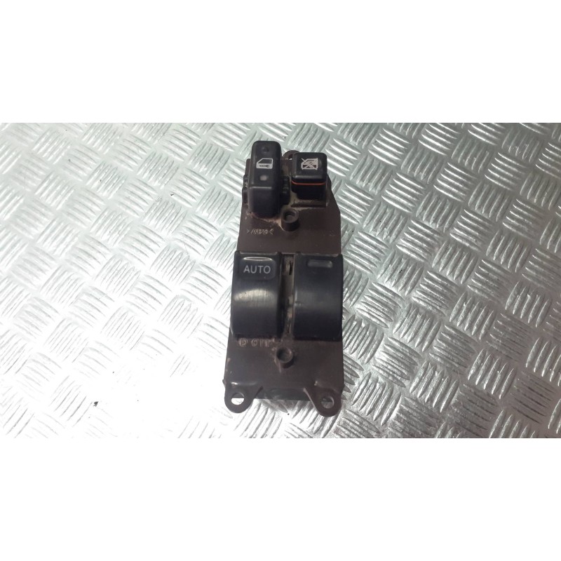 Recambio de mando elevalunas delantero izquierdo para toyota yaris (ncp1/nlp1/scp1) 1.4 d-4d expo referencia OEM IAM   CONECTOR 