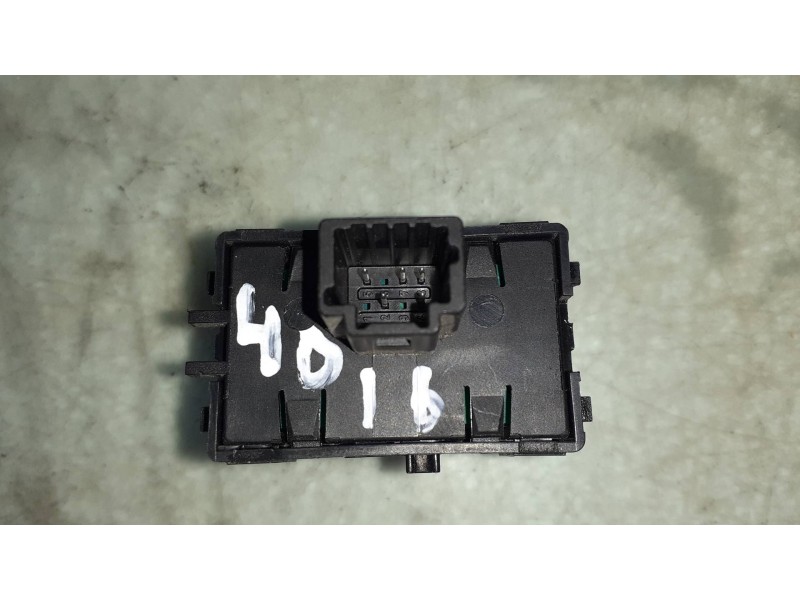 Recambio de interruptor para dacia lodgy ambiance referencia OEM IAM 253503244R 10023637 CONECTOR 5 PINES