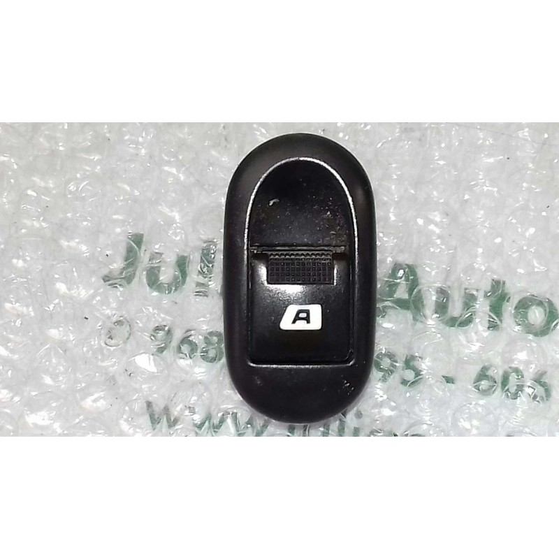 Recambio de mando elevalunas delantero derecho para citroen c3 pluriel 1.4 referencia OEM IAM 96401469XT  3 + 1 PINES