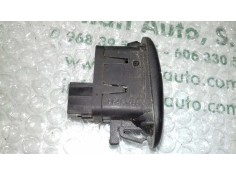 Recambio de mando elevalunas delantero derecho para citroen c3 pluriel 1.4 referencia OEM IAM 96401469XT  3 + 1 PINES 2