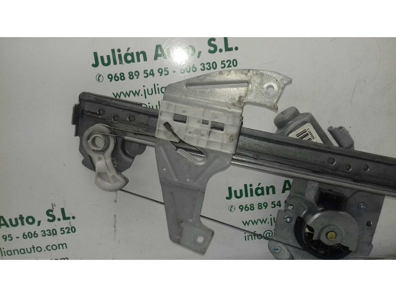 Recambio de elevalunas delantero derecho para peugeot 107 urban referencia OEM IAM 118670RH  ELECTRICO