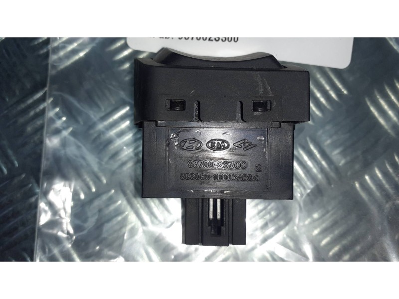 Recambio de interruptor para hyundai ix35 classic 2wd referencia OEM IAM 937002S300 CONECTOR 6 PINES INTENSIDAD FAROS