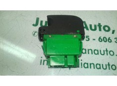 Recambio de mando elevalunas delantero izquierdo para peugeot 107 urban referencia OEM IAM 646100H01CA   2