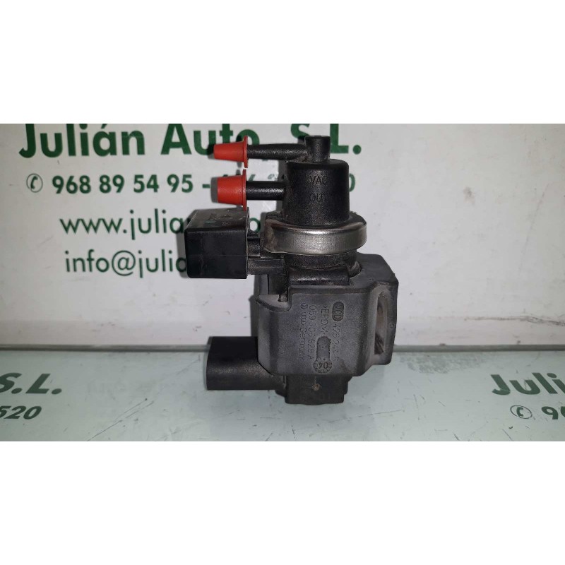 Recambio de valvula aire adicional para audi a4 berlina (8e) 2.5 tdi referencia OEM IAM 4E0906628 72290308 TURBO