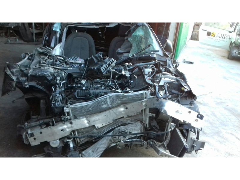 bmw serie 1 lim. (f40) del año 2020