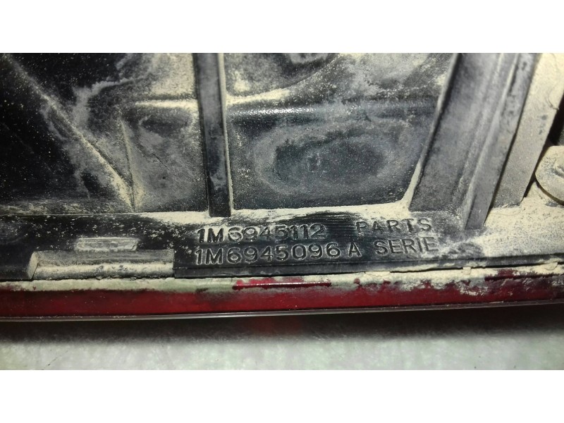 Recambio de piloto trasero derecho para seat leon (1m1) signo referencia OEM IAM 1M6945112 45209DY2 YORKA