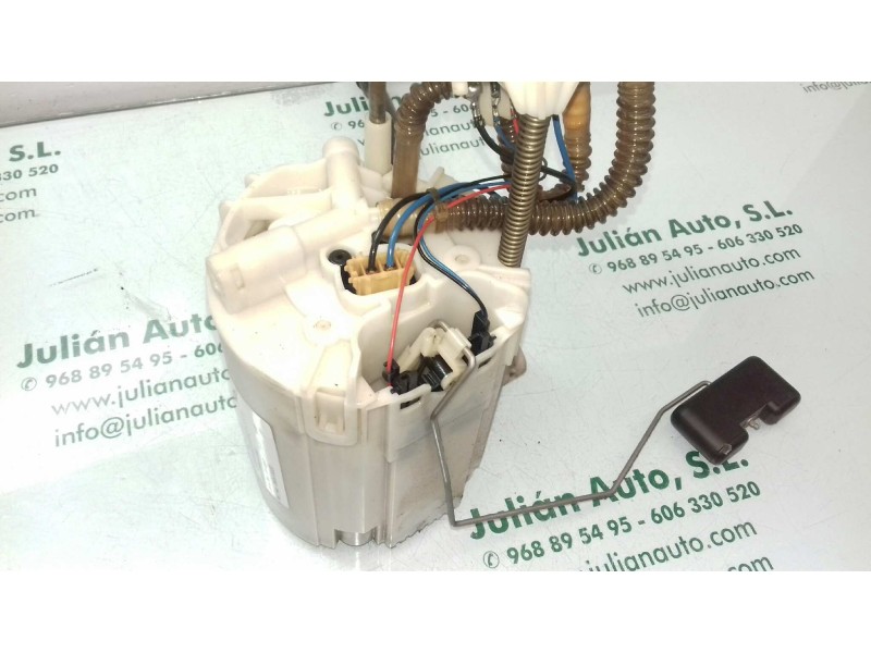 Recambio de bomba combustible para audi a4 ber. (b8) básico referencia OEM IAM 8K0919050  AFORADOR BOMBA
