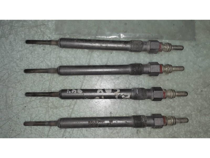 Recambio de calentadores para audi a1 (8x) attraction referencia OEM IAM 059963319J 266020 4 CALENTADORES