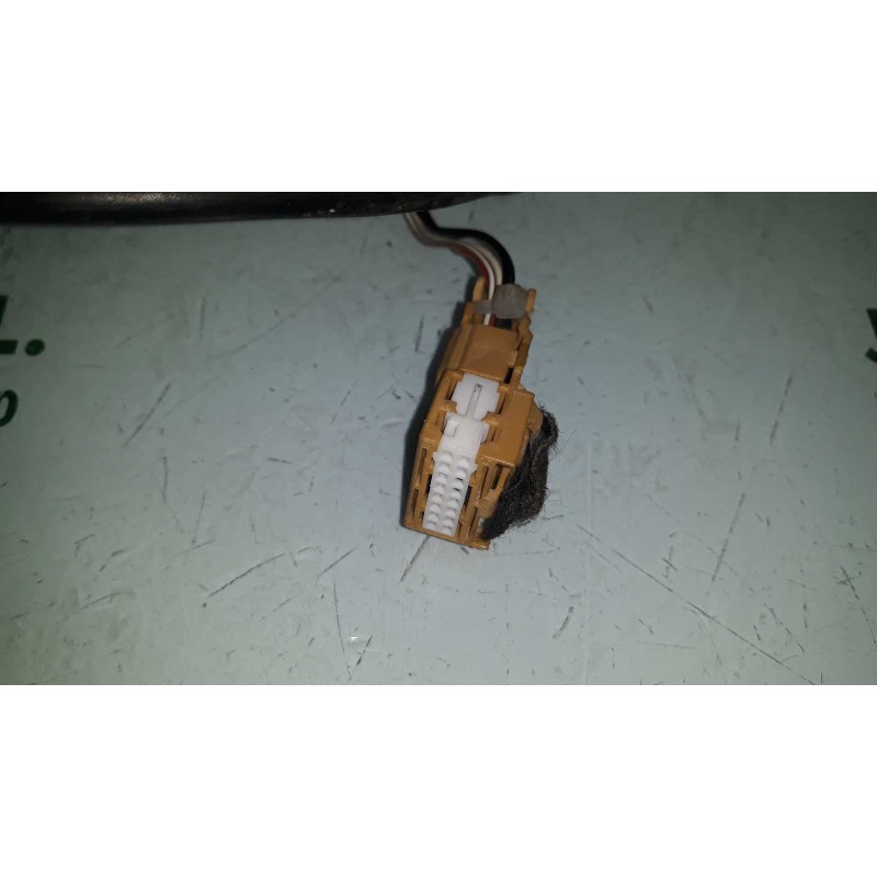 Recambio de retrovisor izquierdo para audi a4 berlina (8e) 2.5 tdi referencia OEM IAM  5 CABLES ELECTRICO