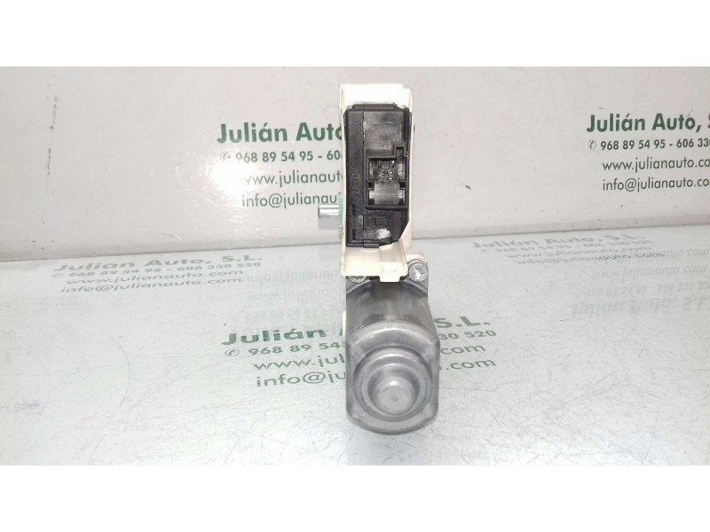 Recambio de motor elevalunas trasero derecho para audi a4 ber. (b8) básico referencia OEM IAM 8K0959812 1101965577100 BROSE