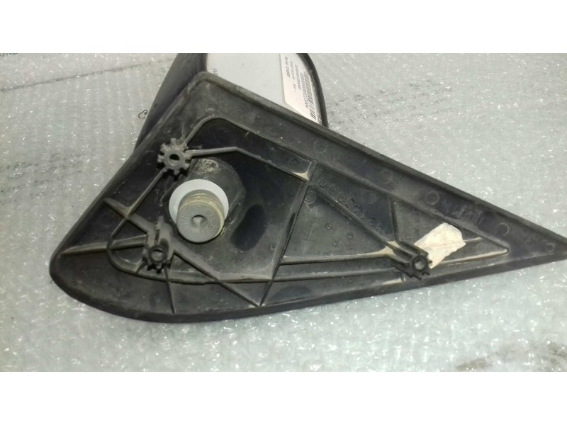 Recambio de retrovisor izquierdo para peugeot 106 (s1) kid referencia OEM IAM 12143000  MANUAL Recambio de retrovisor izquierdo para peugeot 106 (s1) kid referencia OEM IAM 12143000  MANUAL