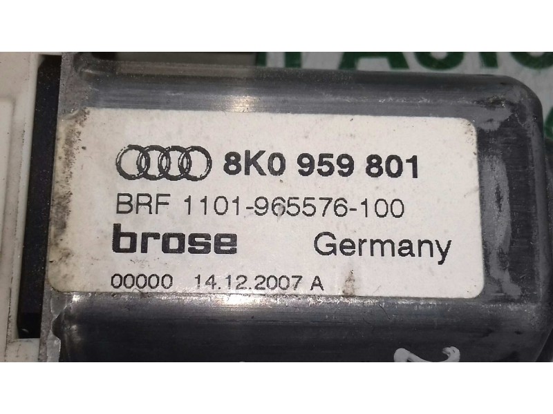 Recambio de motor elevalunas delantero izquierdo para audi a4 ber. (b8) básico referencia OEM IAM 8K0959801 1101965576100 BROSE