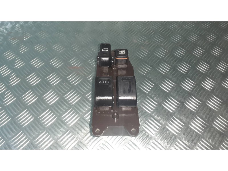 Recambio de mando elevalunas delantero izquierdo para toyota yaris (ksp9/scp9/nlp9) básico referencia OEM IAM   