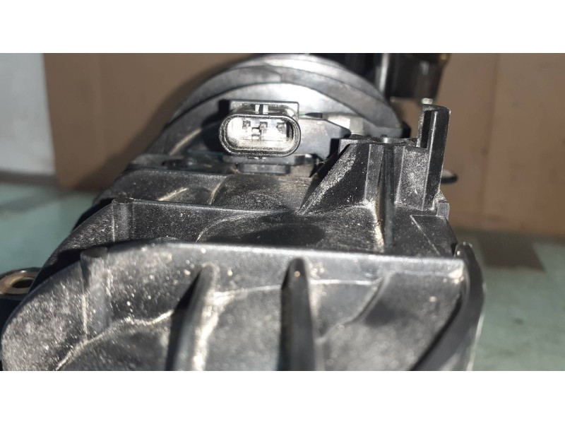 Recambio de colector admision para bmw serie 1 berlina (e81/e87) 118d referencia OEM IAM 779888511  108452S10