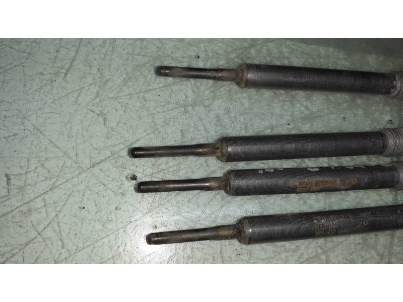 Recambio de calentadores para skoda octavia berlina (1z3) ambition referencia OEM IAM 059963319J 266020 4 CALENTADORES