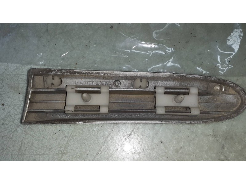 Recambio de molduras delanteras para mercedes-benz clase s (w220) berlina referencia OEM IAM A2206900162  