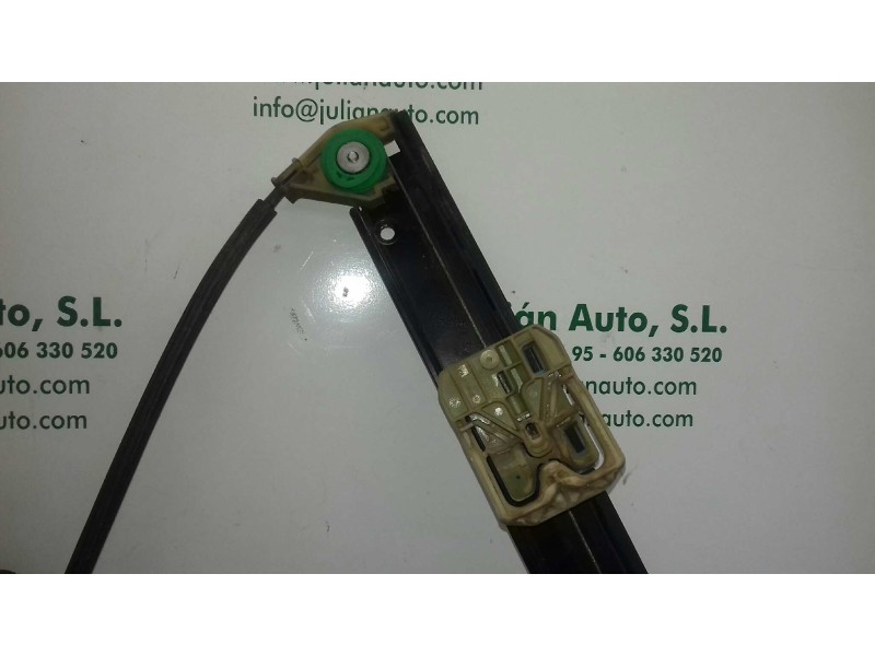 Recambio de elevalunas delantero derecho para audi a4 ber. (b8) básico referencia OEM IAM 8K0837462  ELECTRICO