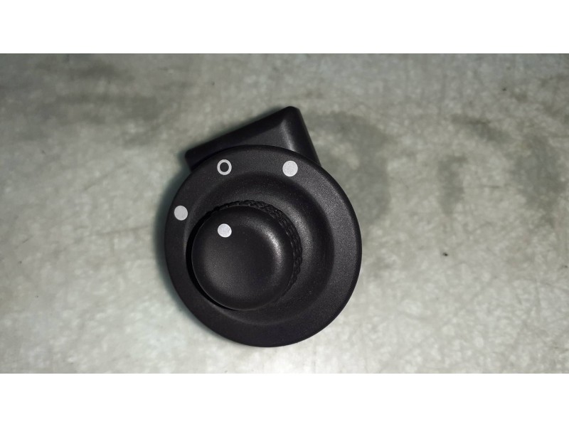 Recambio de mando retrovisor para dacia lodgy ambiance referencia OEM IAM 255704649R 7 PINES, VALEO