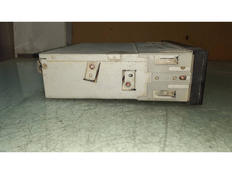 Recambio de sistema navegacion gps para porsche 911 (typ 996) referencia OEM IAM 99664212212 5WK76026 