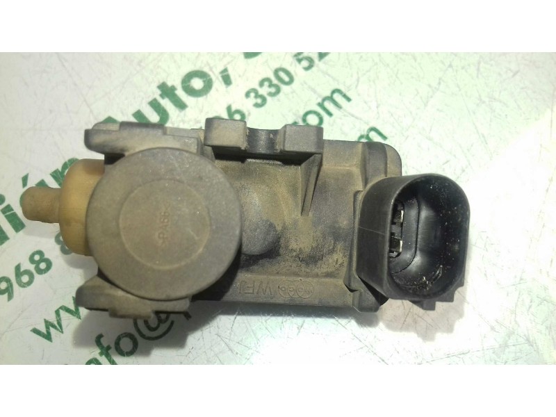 Recambio de valvula aire adicional para audi a4 ber. (b8) básico referencia OEM IAM 8K0906627 4010835A 