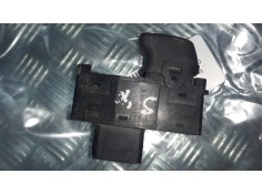 Recambio de mando elevalunas trasero izquierdo para volvo s40 berlina 1.8 16v referencia OEM IAM 30889758 01W066 CONECTOR 5 PINE 2