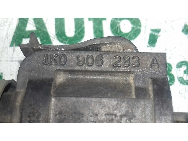 Recambio de valvula aire adicional para audi a4 ber. (b8) básico referencia OEM IAM 1K0906283A  