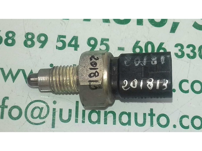 Recambio de interruptor para seat leon (1m1) signo referencia OEM IAM 02K945415C  MARCHA ATRAS