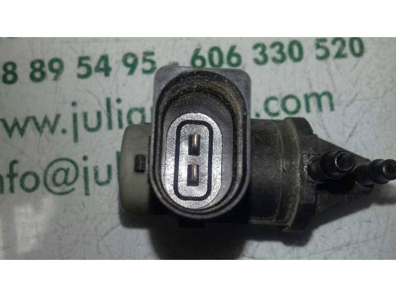 Recambio de valvula aire adicional para audi a4 ber. (b8) básico referencia OEM IAM 1K0906283A  
