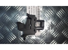 Recambio de mando elevalunas delantero derecho para volvo s40 berlina 1.8i referencia OEM IAM PA66GF15  CONECTOR 5 PINES 2