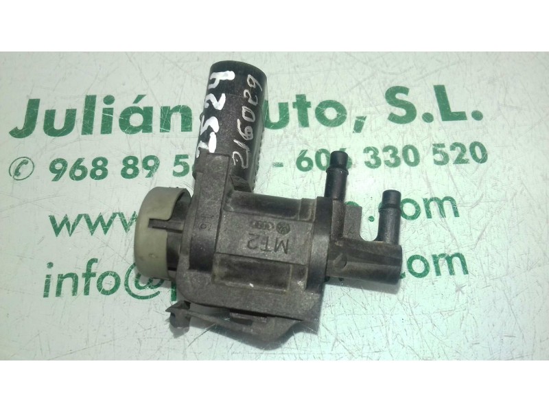 Recambio de valvula aire adicional para audi a4 ber. (b8) básico referencia OEM IAM 1K0906283A  