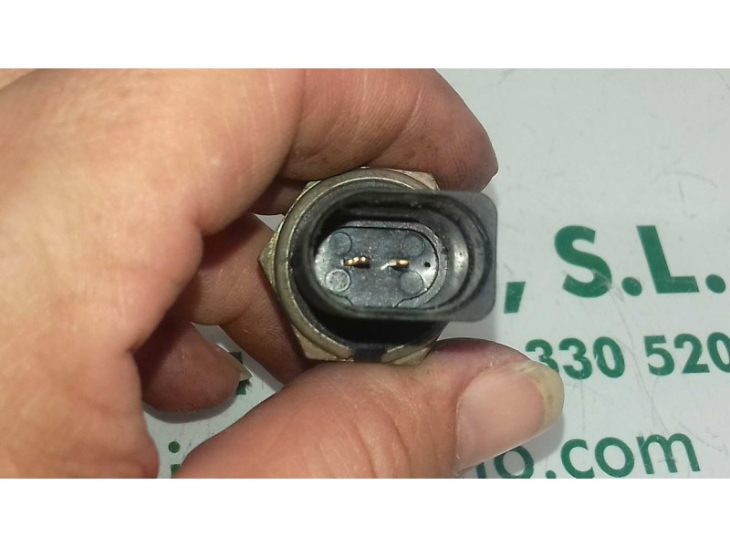 Recambio de interruptor para seat leon (1m1) signo referencia OEM IAM 02K945415C  MARCHA ATRAS