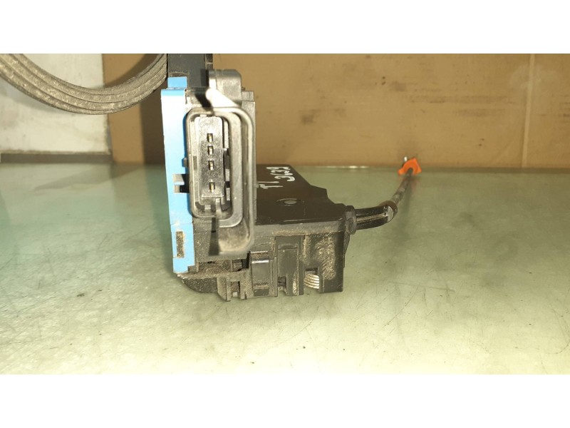Recambio de cerradura puerta trasera izquierda para citroen c4 picasso exclusive referencia OEM IAM 24087816 24090816 VALEO