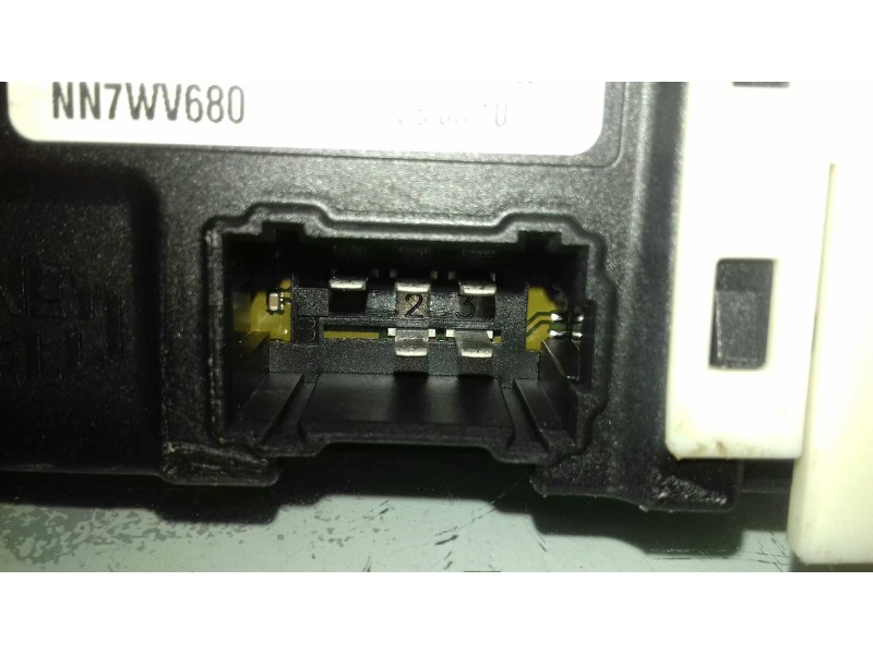 Recambio de motor elevalunas delantero derecho para renault laguna iii authentique referencia OEM IAM 807300001R 0130822331 9885