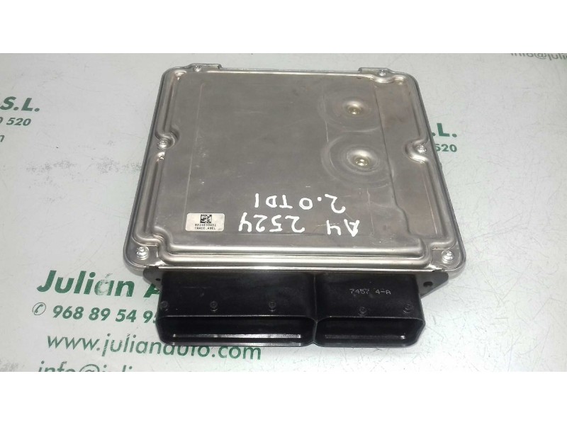 Recambio de centralita motor uce para audi a4 ber. (b8) básico referencia OEM IAM 0281014235 03L906022B KIT - BOSCH